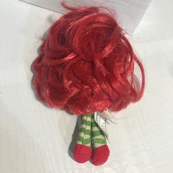 Strawberry Shortcake Doll With Red Hair Green Eyes & Striped Tights 5" - Picture 4 of 8